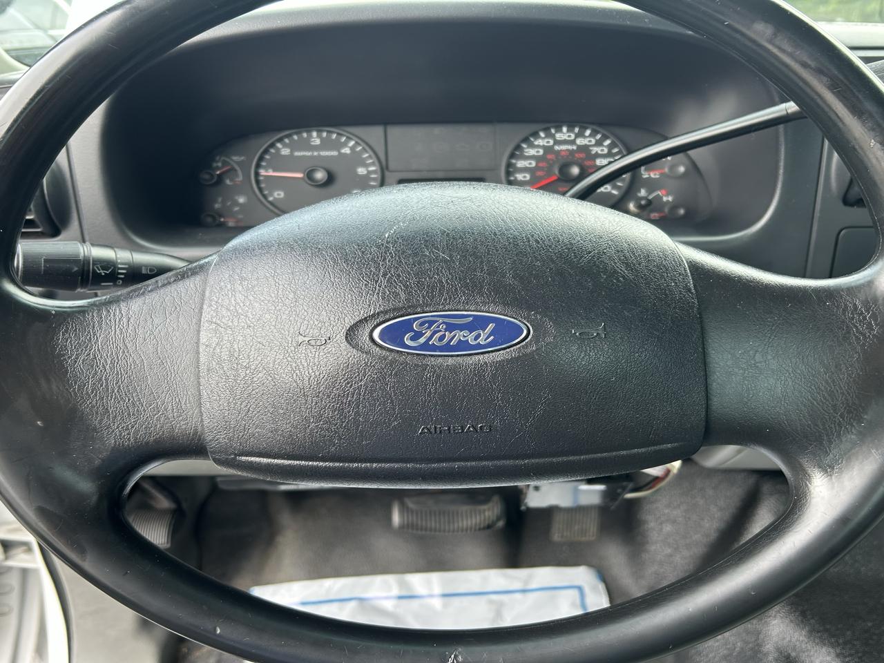 Ford F-250 SD XL 2WD 2005