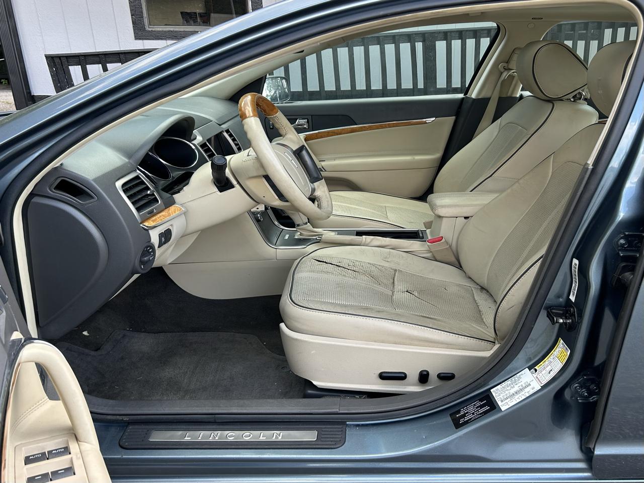 Lincoln MKZ AWD 2012
