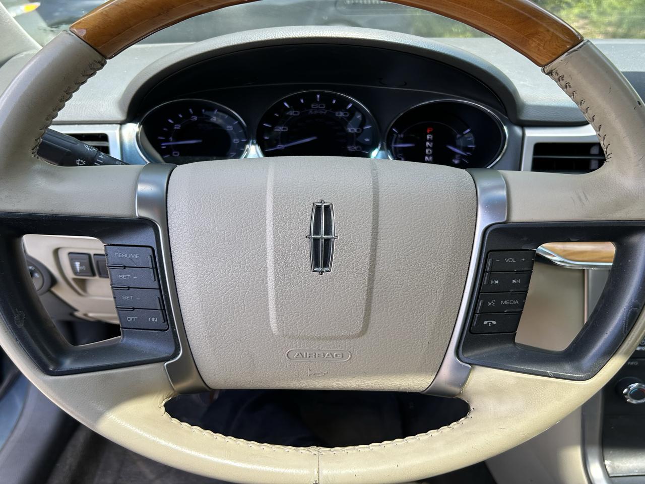 Lincoln MKZ AWD 2012