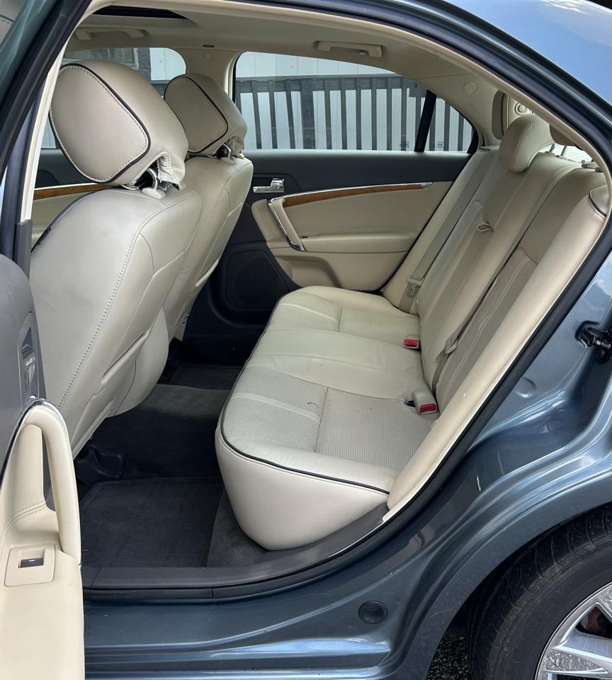 Lincoln MKZ AWD 2012
