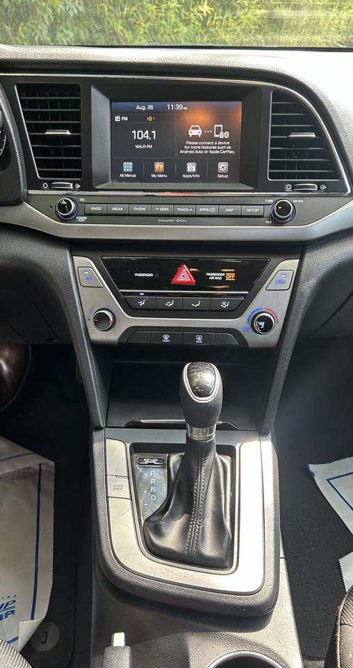 Hyundai Elantra Limited 2018