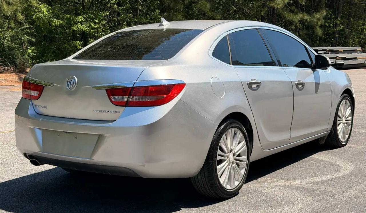 Buick Verano Base 2013