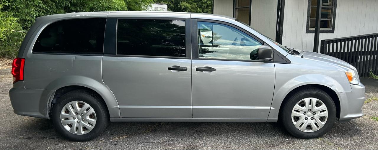 Dodge Grand Caravan SE 2020