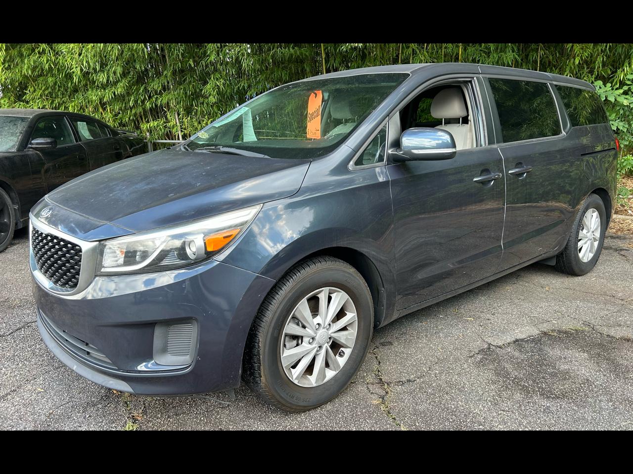2017 Kia Sedona LX