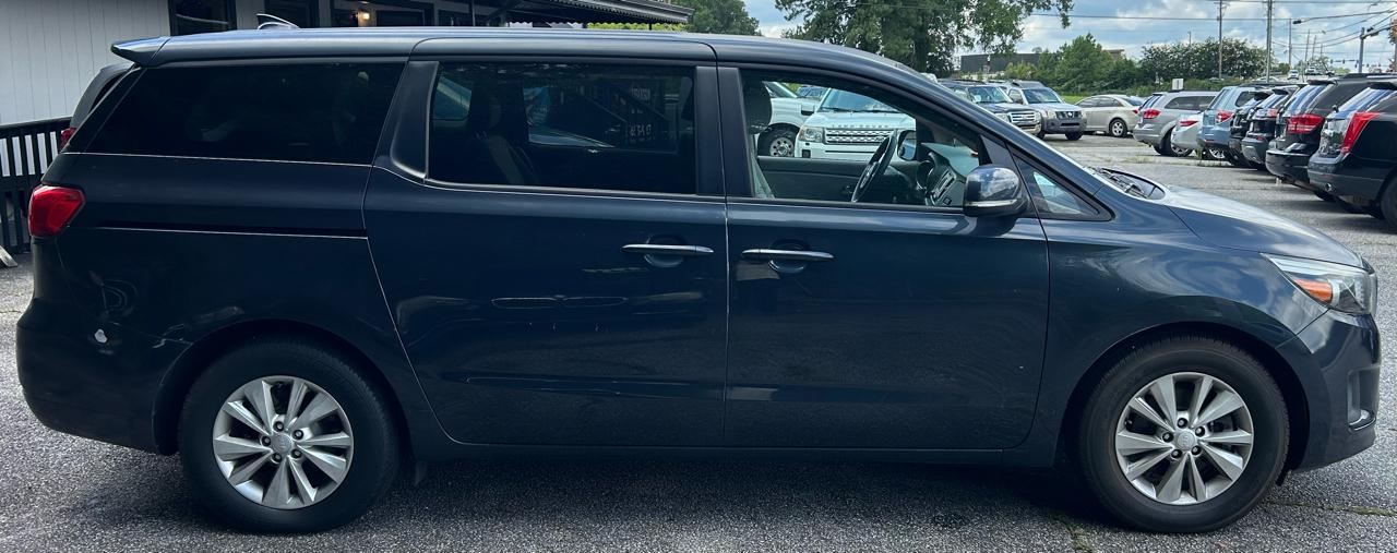 Kia Sedona LX 2017