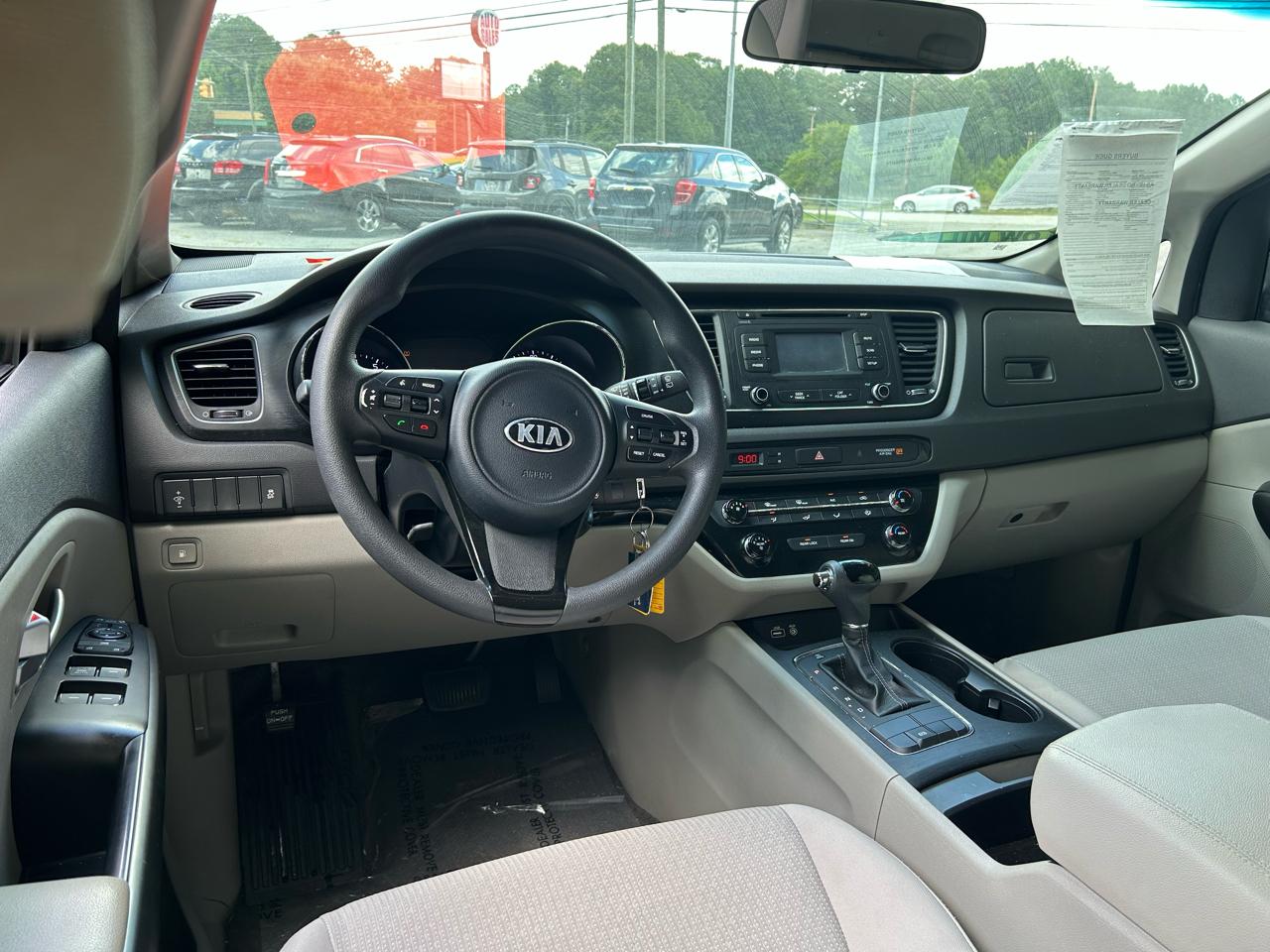 Kia Sedona LX 2017