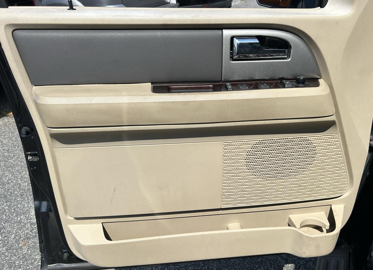 Ford Expedition King Ranch 2WD 2013