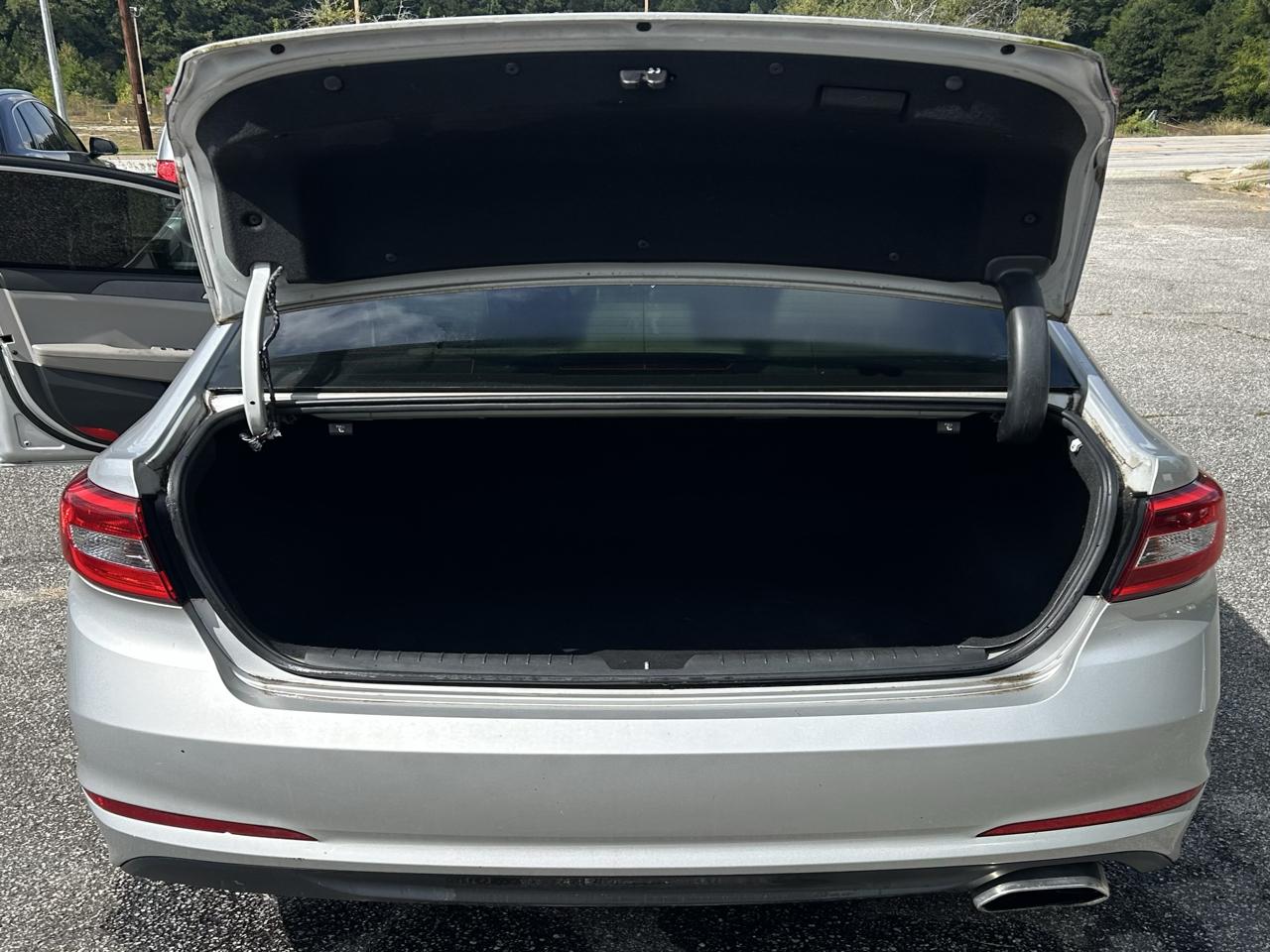 Hyundai Sonata SE 2015
