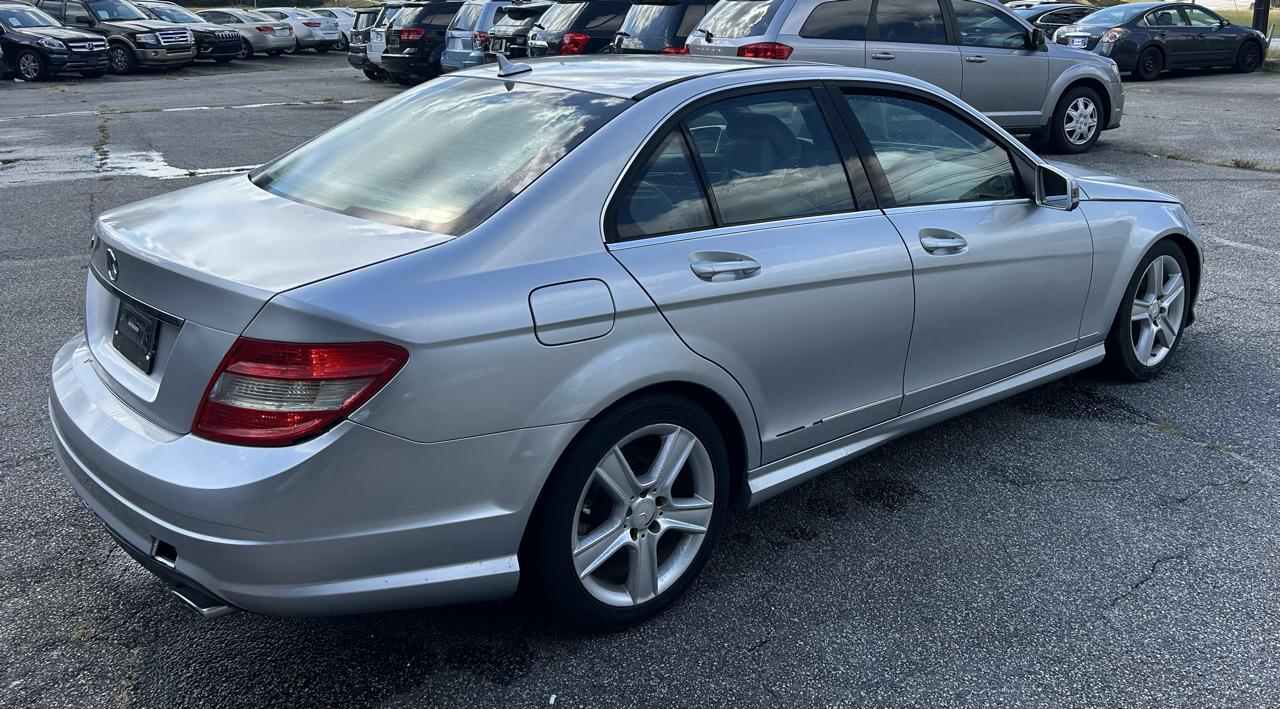 Mercedes-Benz C-Class C300 Luxury Sedan 2011
