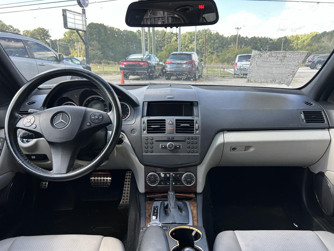 Mercedes-Benz C-Class C300 Luxury Sedan 2011