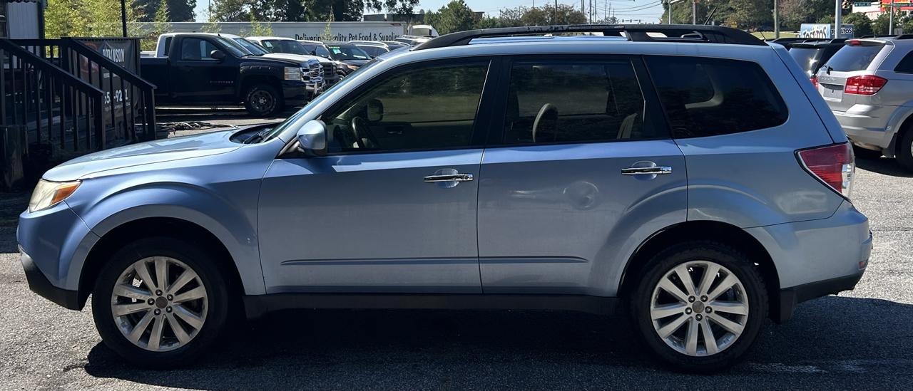 Subaru Forester 2.5X Limited 2012