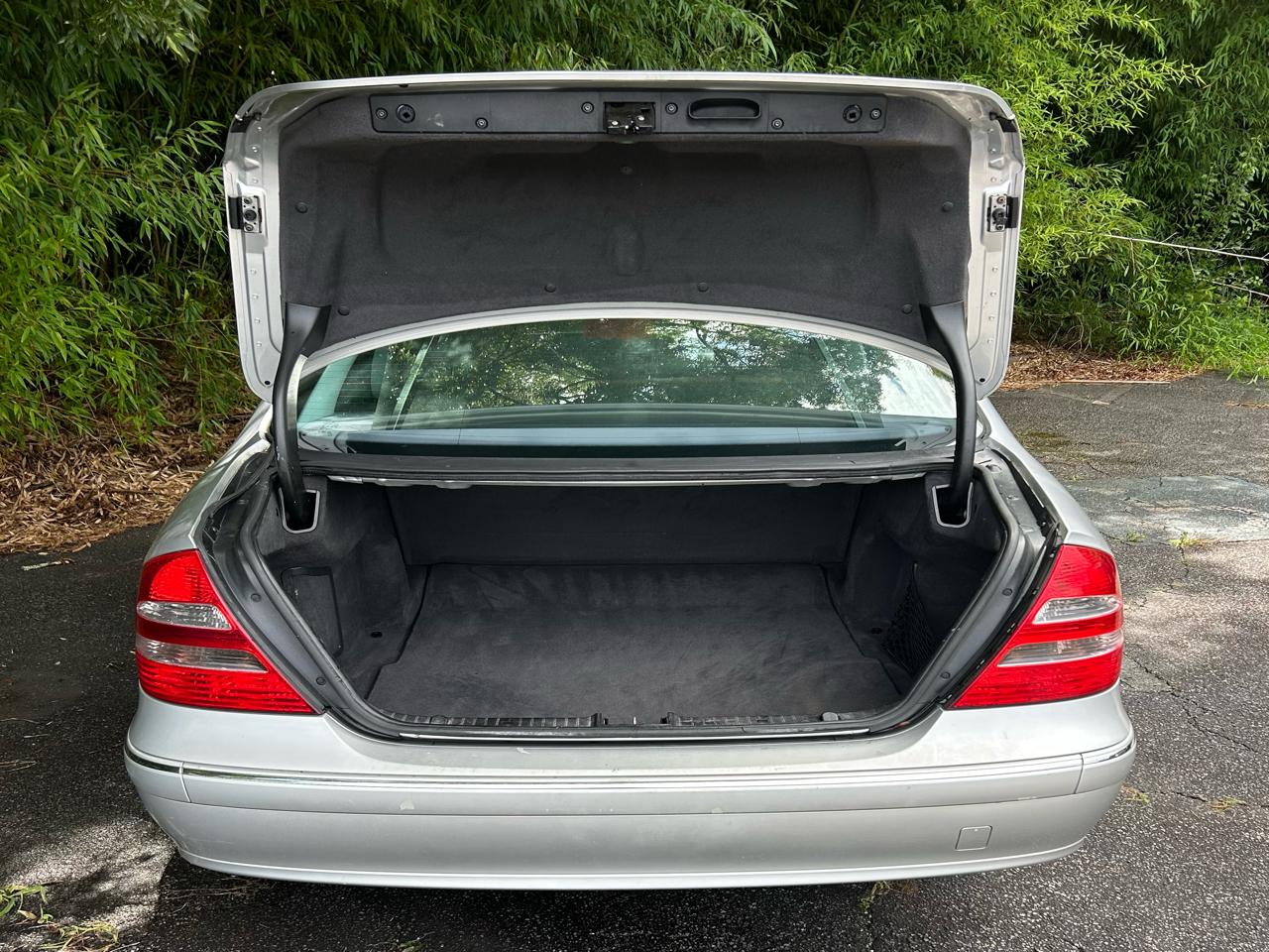 Mercedes-Benz E-Class E320 2004