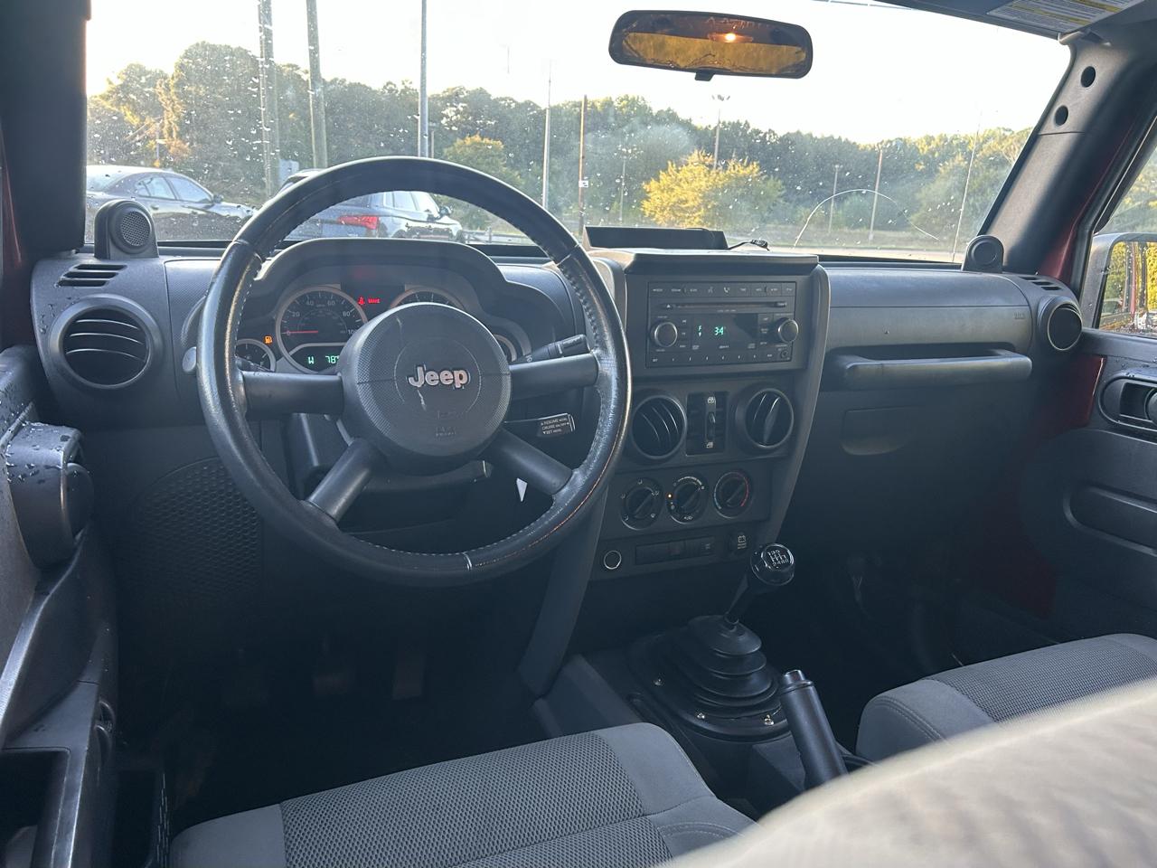 Jeep Wrangler Unlimited Sahara 2WD 2007