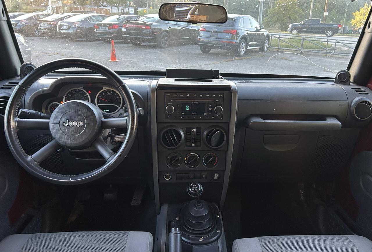 Jeep Wrangler Unlimited Sahara 2WD 2007