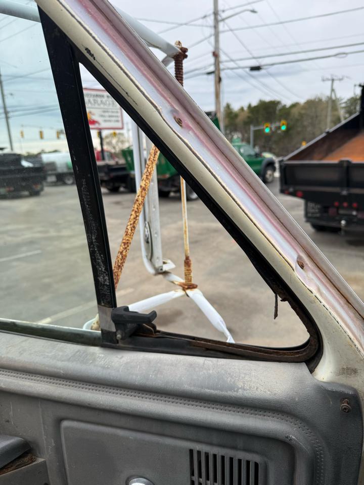 Ford F-550 Regular Cab DRW 4WD 2014
