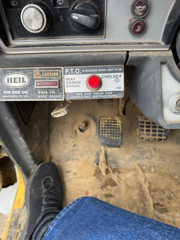 Ford F-550 Regular Cab DRW 4WD 2014