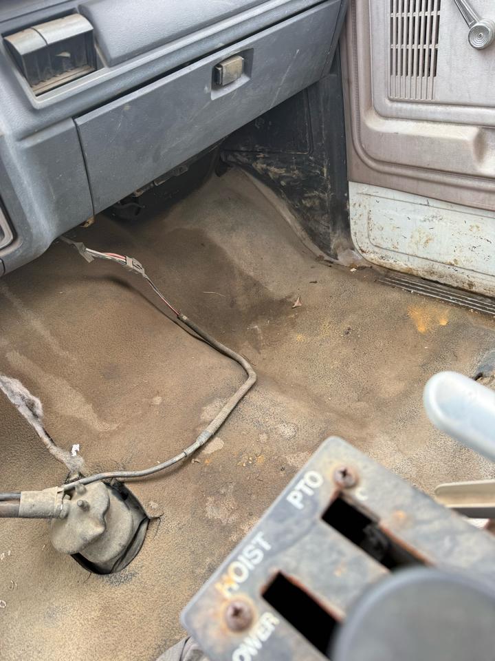 Ford F-550 Regular Cab DRW 4WD 2014