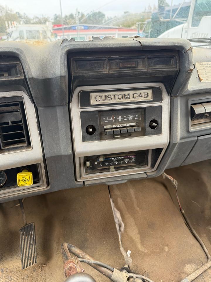 Ford F-550 Regular Cab DRW 4WD 2014