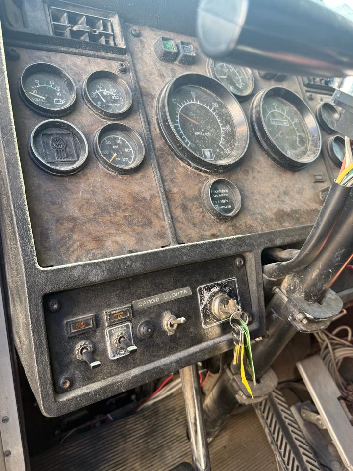 Kenworth T800  1993