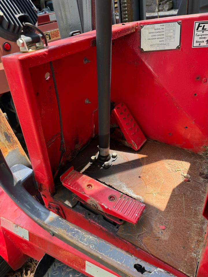 Moffett M5500  2005