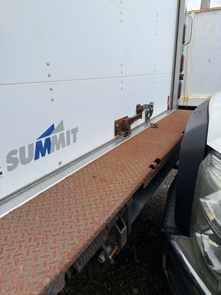 Freightliner M2 106 Medium Duty  2007