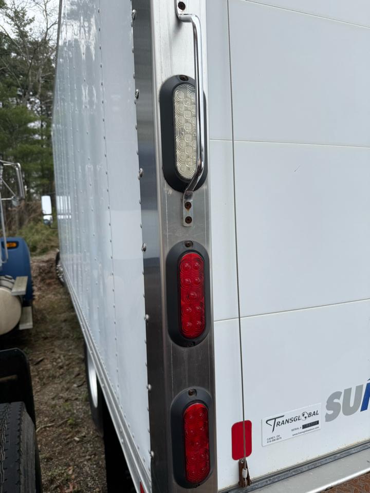Freightliner M2 106 Medium Duty  2007