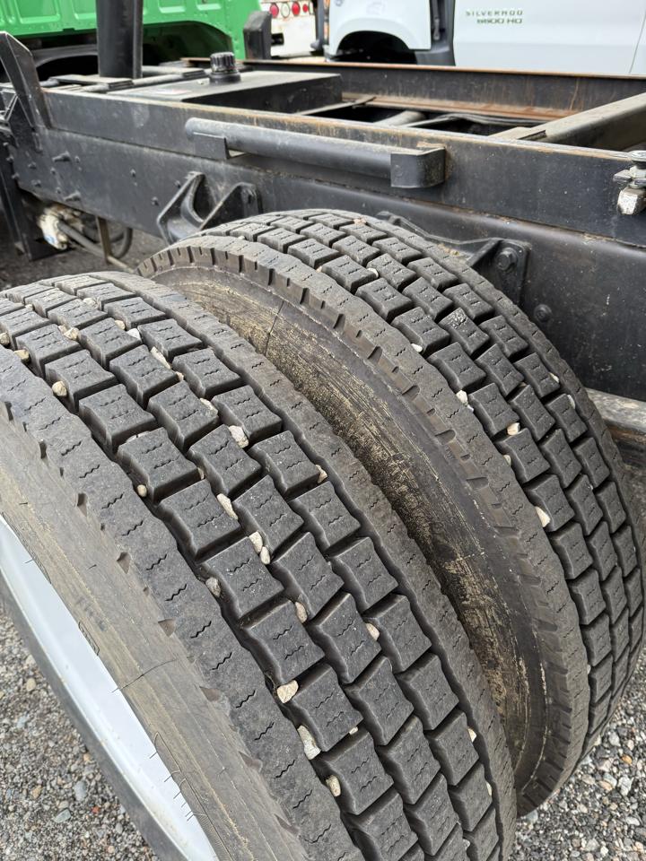 Ford F-550 Crew Cab DRW 2WD 2016