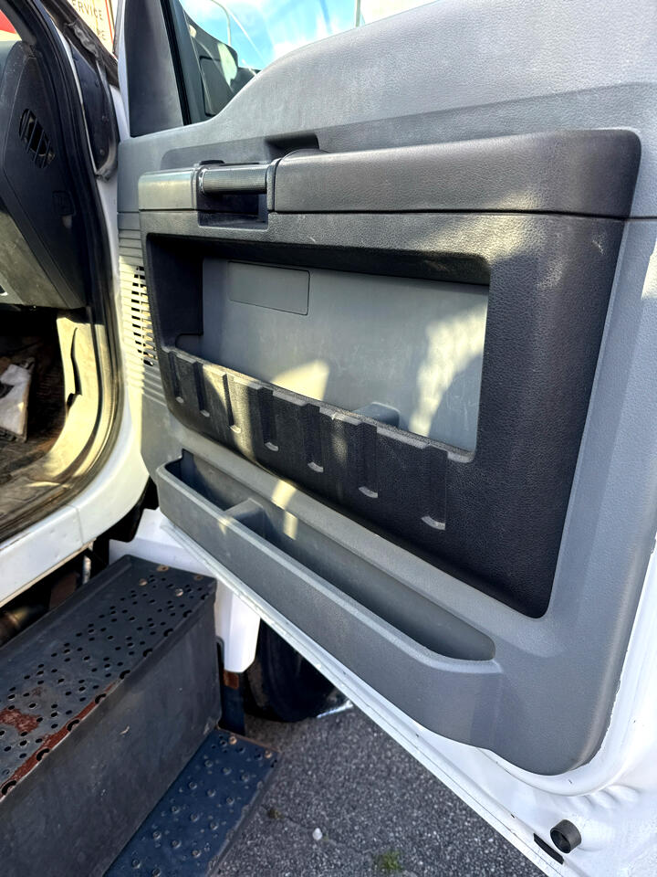 Ford F-750 Regular Cab 2WD DRW 2017 Ford F-750 Regular Cab 2WD DRW 2017