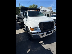 2006 Ford F-650 