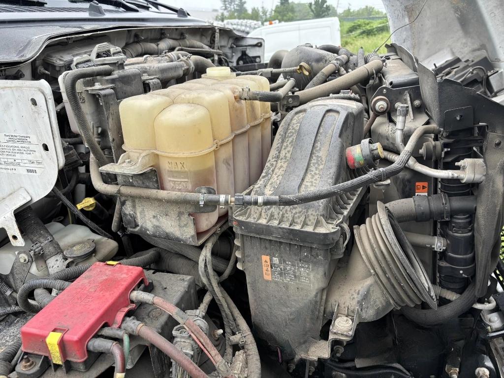 Ford F-750 Regular Cab 2WD DRW 2018