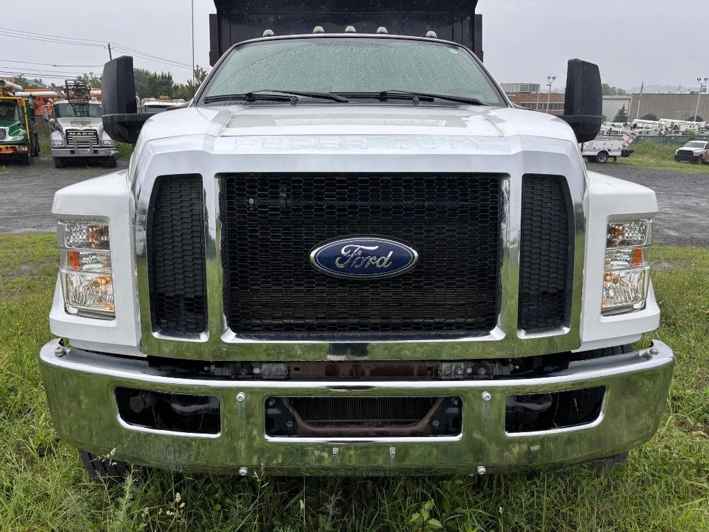 Ford F-750 Regular Cab 2WD DRW 2018