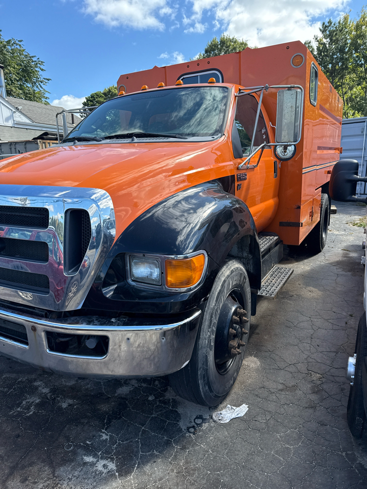 Ford F-650 Regular Cab 2WD DRW 2015 Ford F-650 Regular Cab 2WD DRW 2015