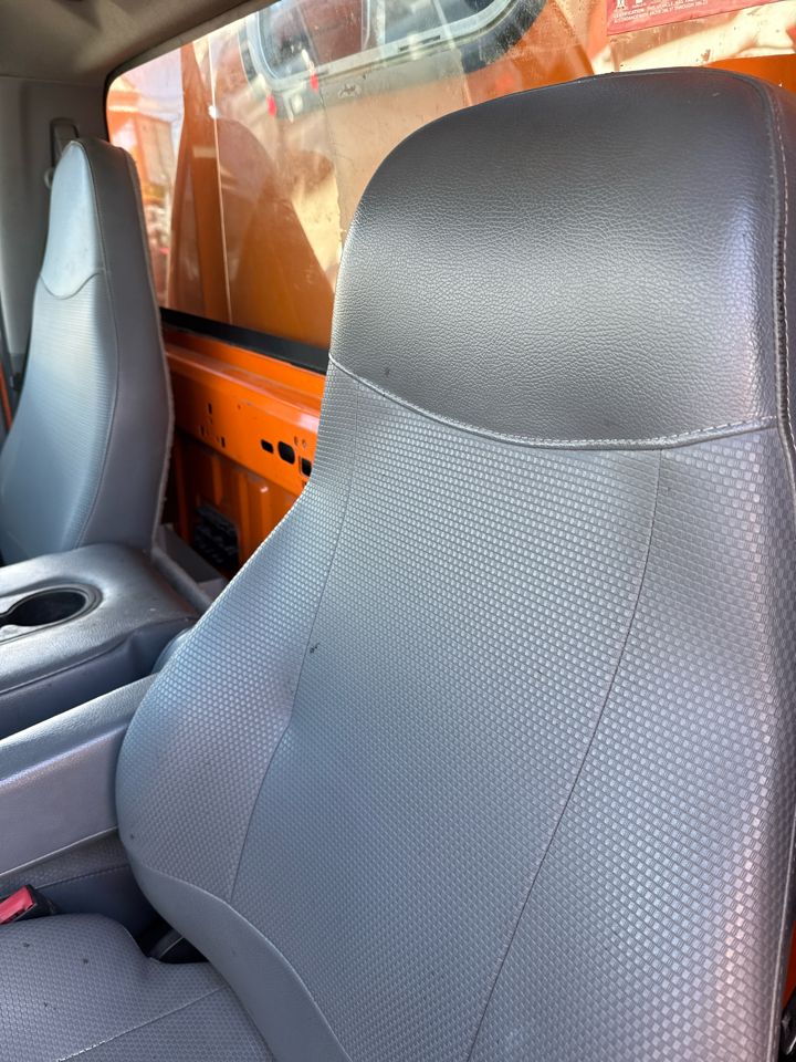 Ford F-650 Regular Cab 2WD DRW 2015 Ford F-650 Regular Cab 2WD DRW 2015