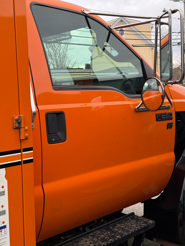 Ford F-650 Regular Cab 2WD DRW 2015