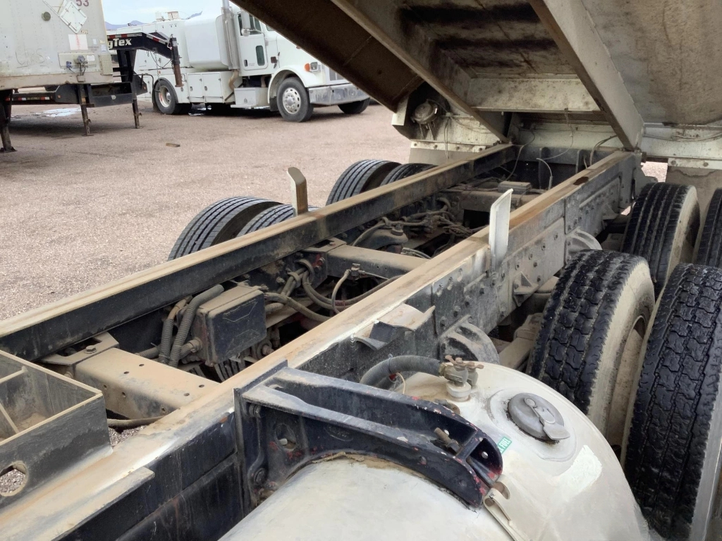 Peterbilt 377  1997 Peterbilt 377  1997