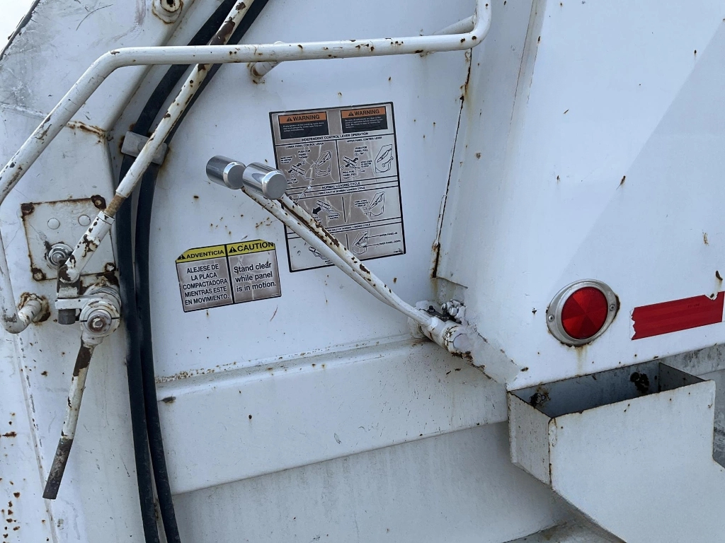 Freightliner M2 106  2015 Freightliner M2 106  2015
