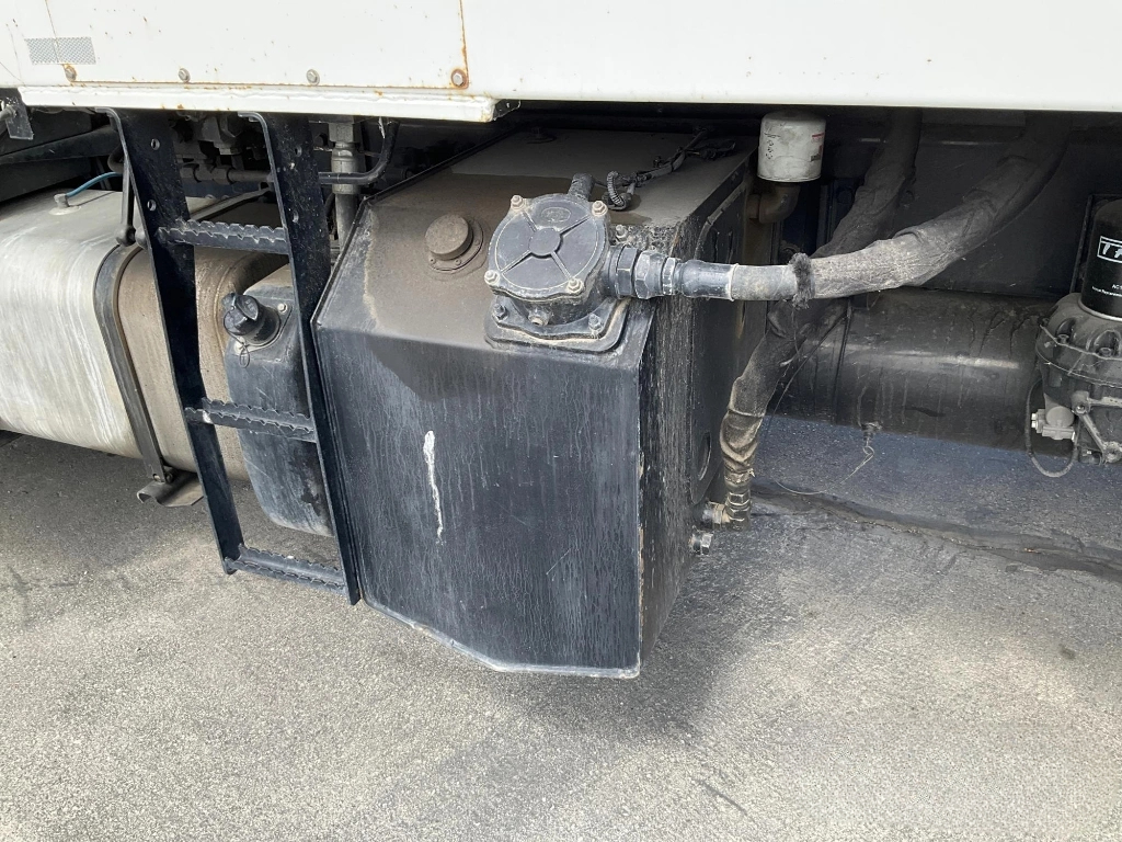 Freightliner M2 106  2015 Freightliner M2 106  2015