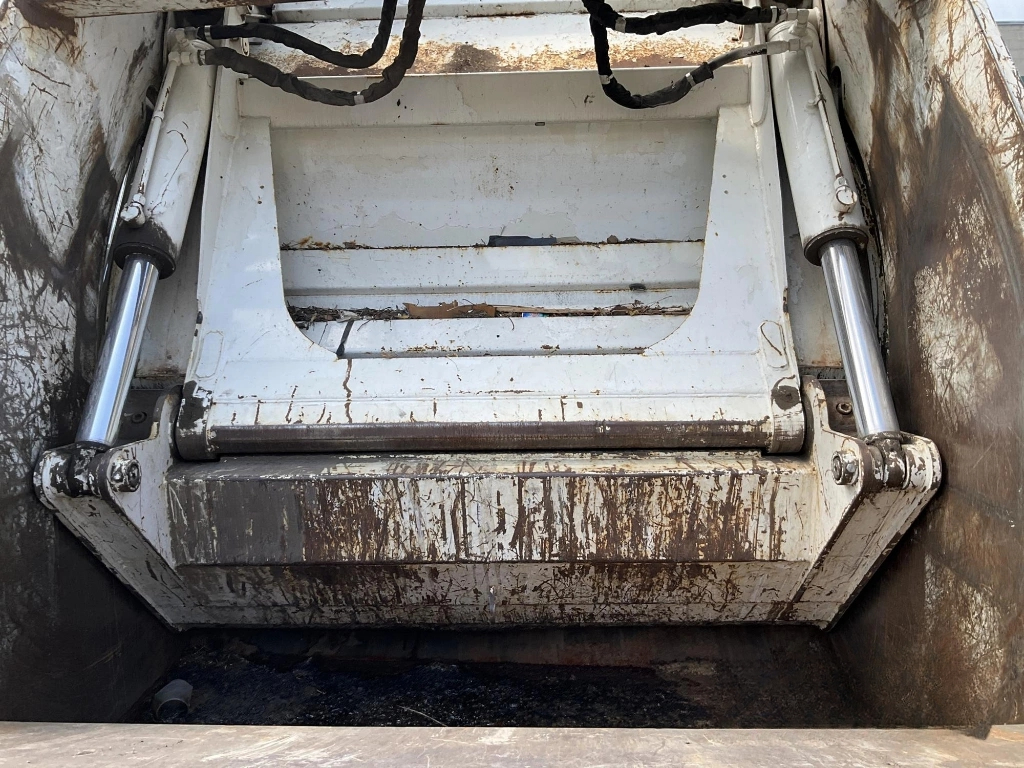 Freightliner M2 106  2015 Freightliner M2 106  2015