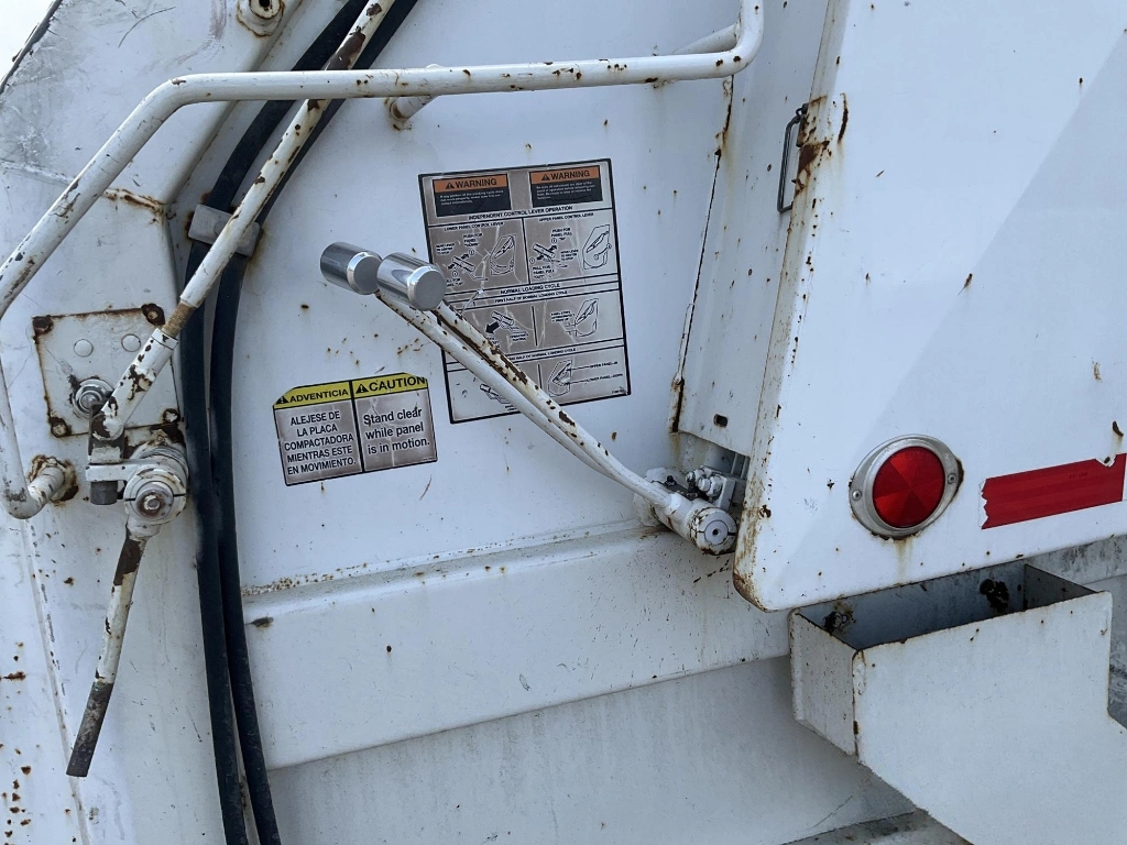 Freightliner M2 106  2015 Freightliner M2 106  2015