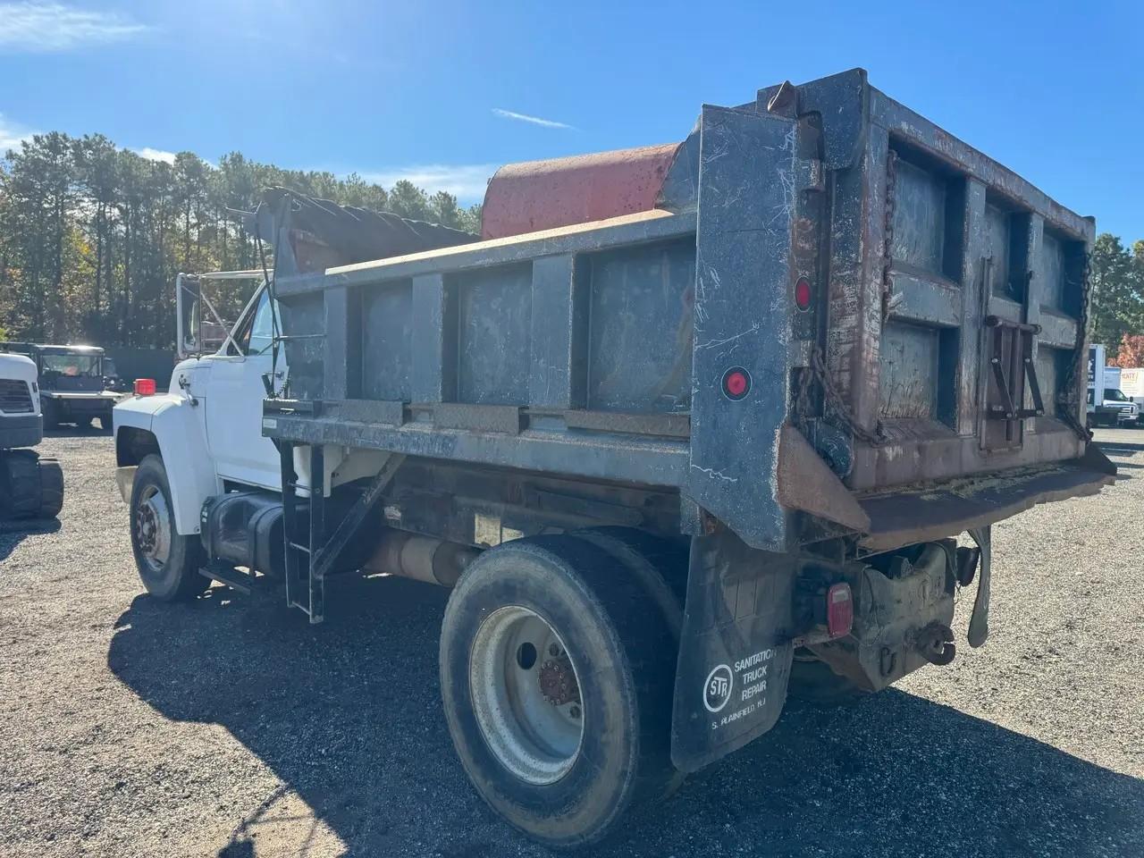 Ford F8000  1986
