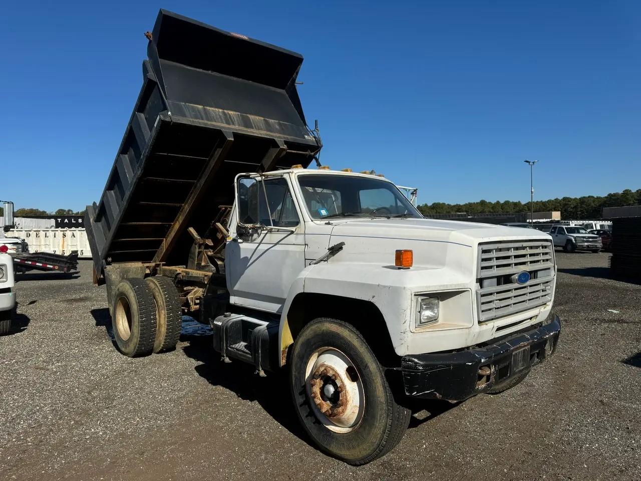 Ford F8000  1986