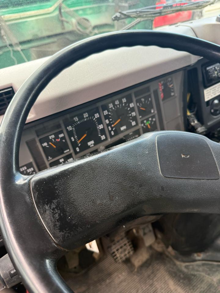 International 4900  2000