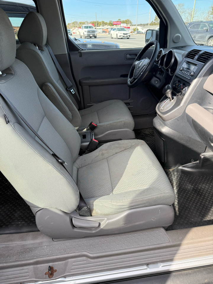 Honda Element EX 4WD AT 2011