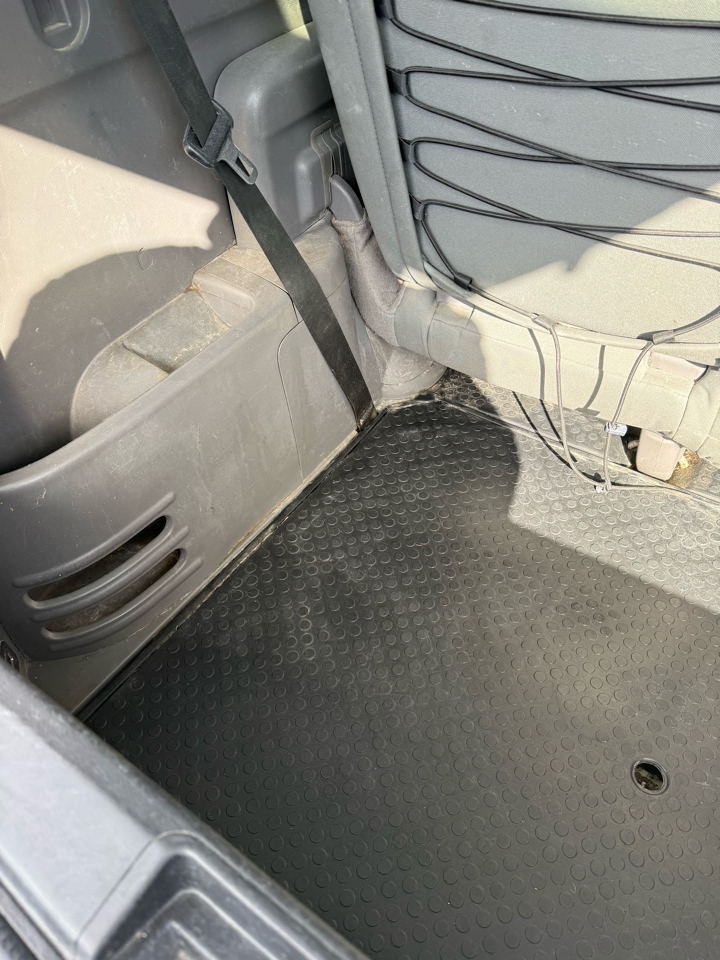 Honda Element EX 4WD AT 2011