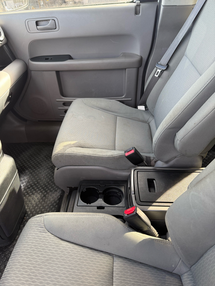 Honda Element EX 4WD AT 2011