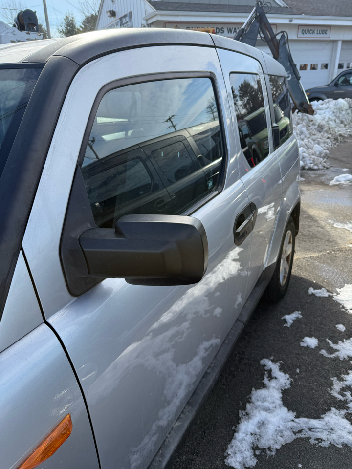 Honda Element EX 4WD AT 2011