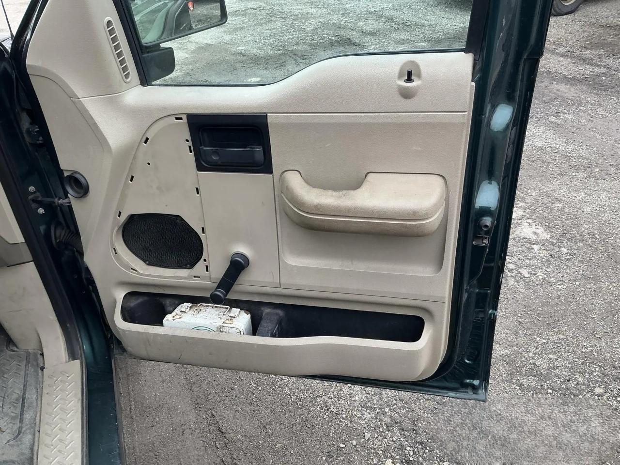 Ford F-150 STX 2WD 2007