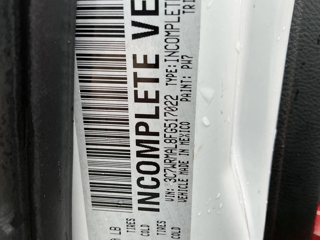RAM 5500 Regular Cab SWB 2WD DRW 2015