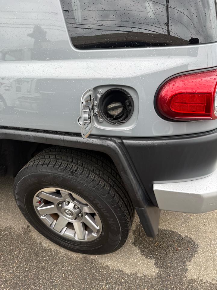 Toyota FJ Cruiser 4WD MT 2014