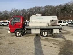 Isuzu NPR  2007